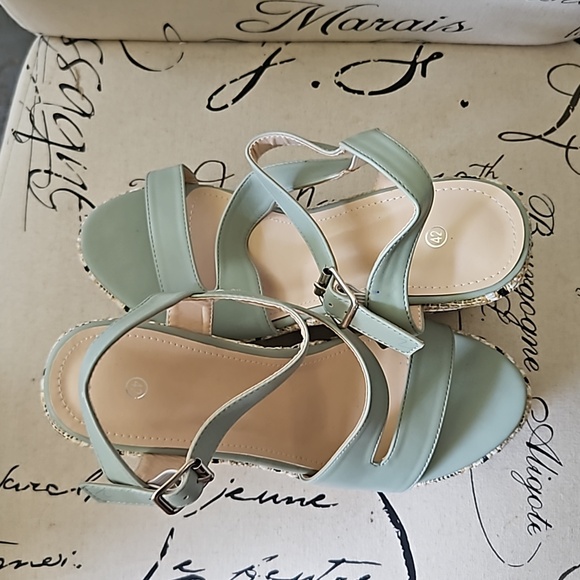 Blue Wedges - Picture 2 of 4